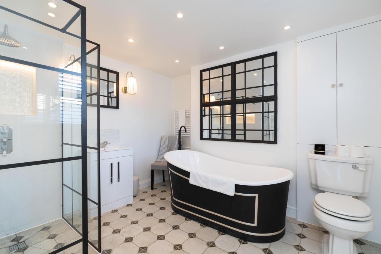 Gloucester Place Townhouse With Hot Tub! Cheltenham Extérieur photo